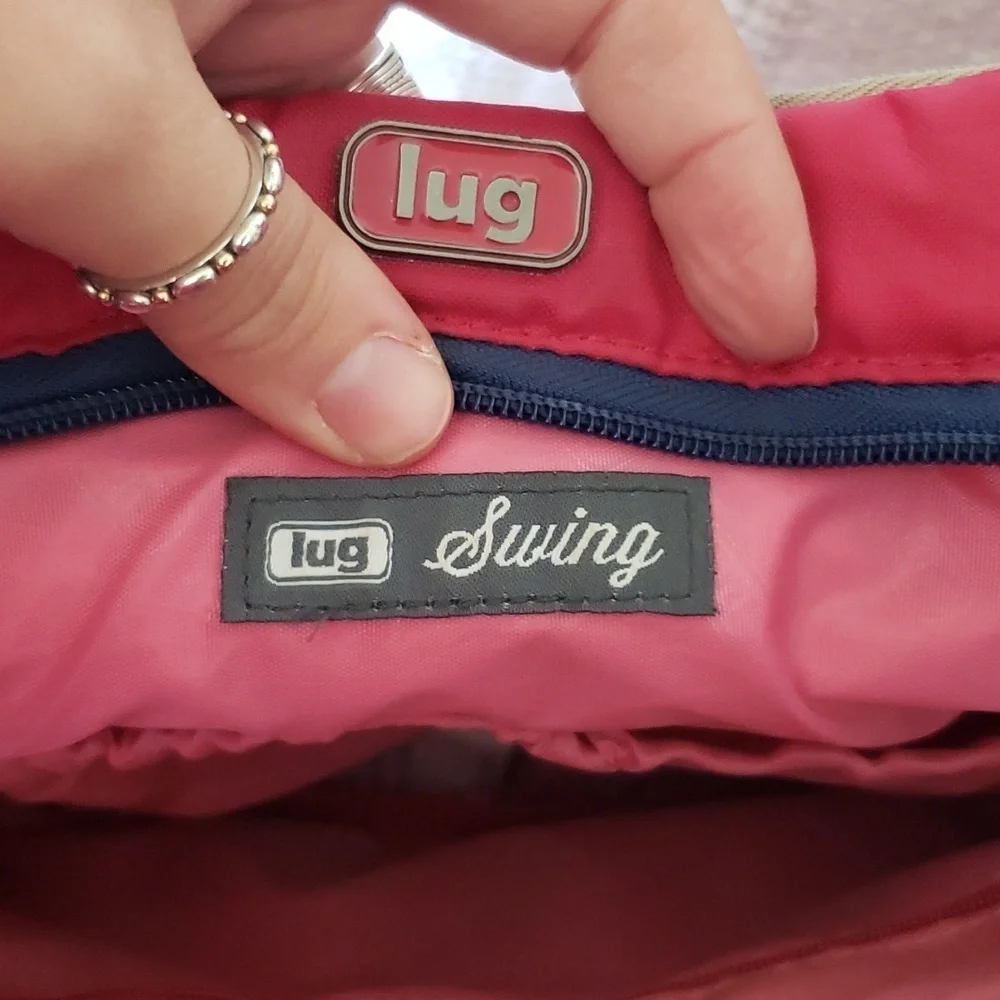 Lug 'swing' crossbody bag, hot pink, 3 sectioned pockets.